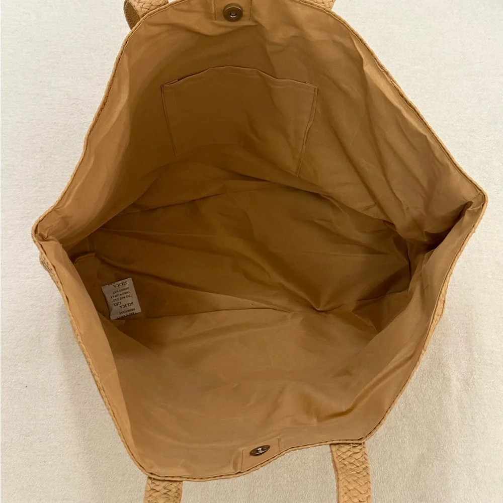 Oversized Straw Tote Bag with Sunshine Embroidery - Picture 5 of 8